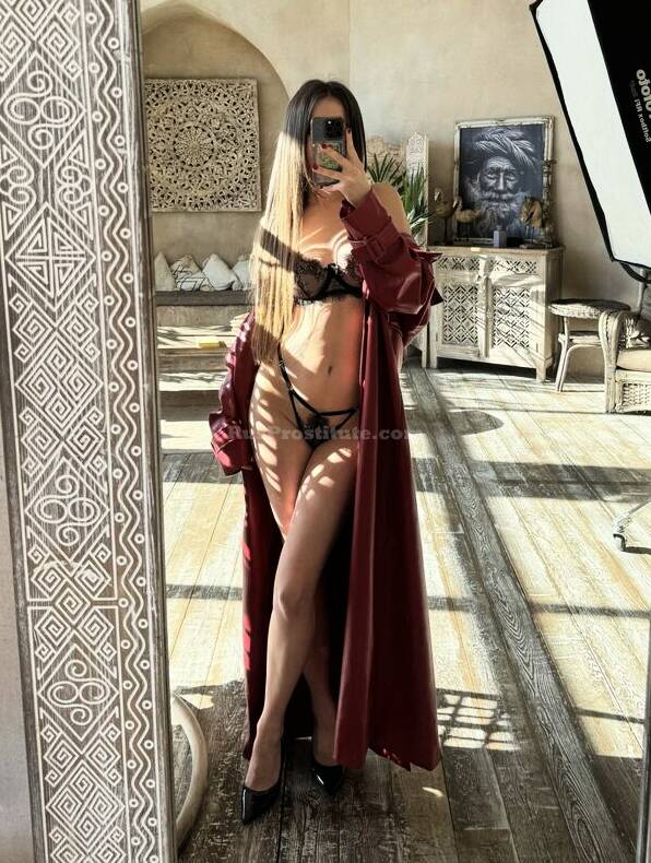 Russian Prostitute Lora. Photo 15 Russian Prostitute Lora. Photo 15